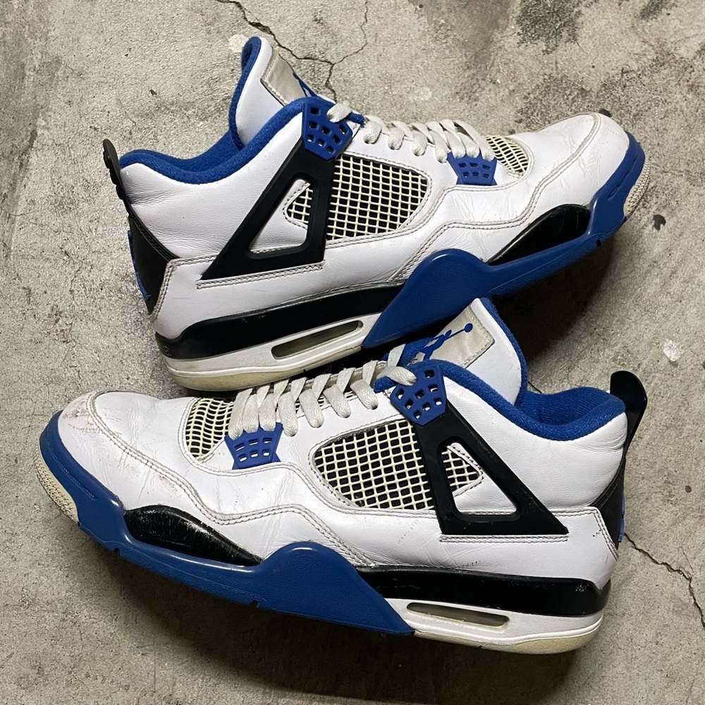 Nike Air Jordan 4 Motorsports